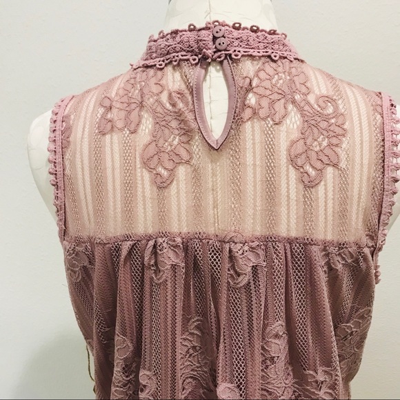 🆕 Boho Mauve Lace Tank Plus - Picture 4 of 13